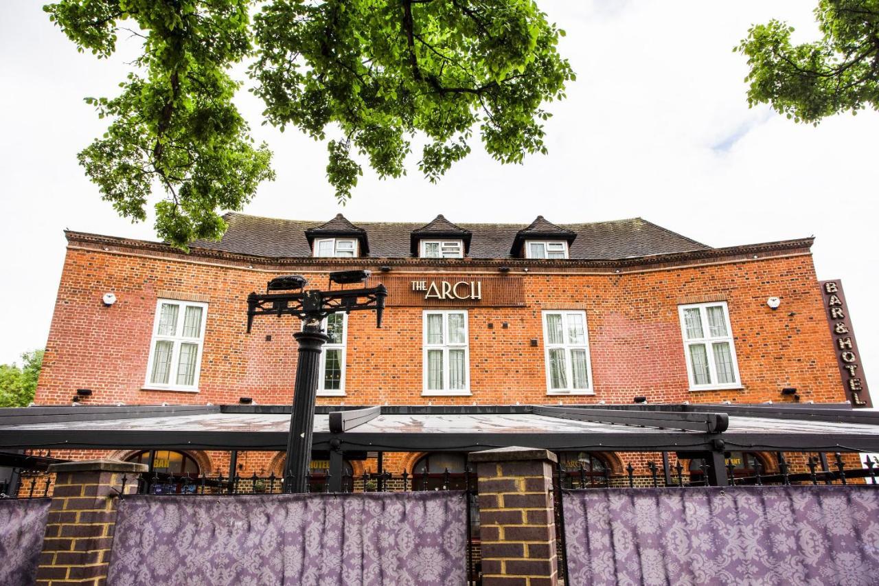 Oyo The Arch, Wembly Stadium Hotel London Ngoại thất bức ảnh