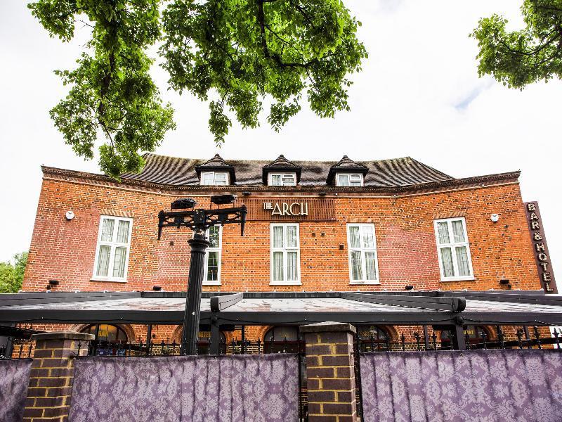 Oyo The Arch, Wembly Stadium London Ngoại thất bức ảnh
